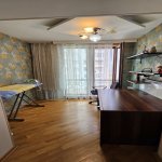 Kirayə (aylıq) 3 otaqlı Köhnə Tikili, Elmlər akademiyası metrosu, Yasamal rayonu 13