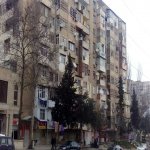 Продажа 3 комнат Вторичка, м. 20 Января метро, 9-ый микрорайон, Бинагадинский р-н район 1