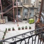 Kirayə (aylıq) 3 otaqlı Köhnə Tikili, İçərişəhər metrosu, Səbail rayonu 1