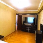 Kirayə (aylıq) 3 otaqlı Köhnə Tikili, 28 May metrosu, Hökümət evi, Səbail rayonu 7