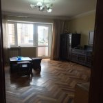 Kirayə (aylıq) 3 otaqlı Köhnə Tikili, İnşaatçılar metrosu, Yasamal qəs., Yasamal rayonu 9