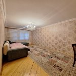 Продажа 3 комнатная Вторичка, 12-й микрорайон район 10