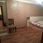 Продажа 3 комнат Вторичка, м. 28 Мая метро, Насими район 7