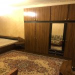 Kirayə (aylıq) 3 otaqlı Köhnə Tikili, 8-ci mikrorayon, Binəqədi rayonu 8