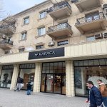 Satılır Qaraj, Elmlər akademiyası metrosu, Yasamal rayonu 1