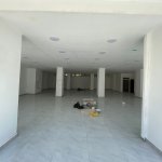 Satılır Obyekt, Azadlıq metrosu, 8-ci mikrorayon, Binəqədi rayonu 3