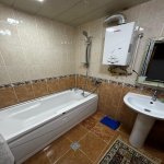 Kirayə (aylıq) 3 otaqlı Köhnə Tikili, İçərişəhər metrosu, Səbail rayonu 11