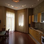 Satılır 7 otaqlı Həyət evi/villa, Badamdar qəs., Səbail rayonu 7