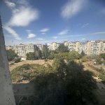 Satılır 2 otaqlı Köhnə Tikili, Azadlıq metrosu, 8-ci mikrorayon, Ayna Sultanova heykəli, Binəqədi rayonu 1