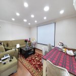 Kirayə (aylıq) 3 otaqlı Köhnə Tikili, Elmlər akademiyası metrosu, Yasamal rayonu 2