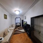 Kirayə (aylıq) 3 otaqlı Köhnə Tikili, Avtovağzal metrosu, Biləcəri qəs., Binəqədi rayonu 1
