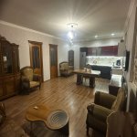 Kirayə (aylıq) 3 otaqlı Həyət evi/villa, Keşlə qəs., Nizami rayonu 1