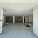 Satılır Obyekt, Azadlıq metrosu, 8-ci mikrorayon, Binəqədi rayonu 2