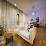 Kirayə (aylıq) 6 otaqlı Həyət evi/villa, Gənclik metrosu, Nərimanov rayonu 1