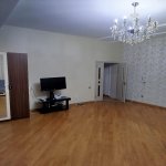 Аренда 2 комнат Новостройка, İnşaatçılar метро, Ясамал район 4