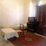 Kirayə (aylıq) 1 otaqlı Həyət evi/villa Gəncə 1