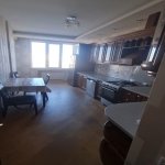 Kirayə (aylıq) 3 otaqlı Yeni Tikili, Xalqlar dostluğu metrosu, Nizami rayonu 5