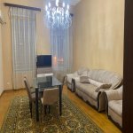 Kirayə (aylıq) 2 otaqlı Köhnə Tikili, İçərişəhər metrosu, Səbail rayonu 1