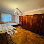 Kirayə (aylıq) 3 otaqlı Köhnə Tikili, Elmlər akademiyası metrosu, Yasamal qəs., Bakı Dövlət Universiteti, Yasamal rayonu 12