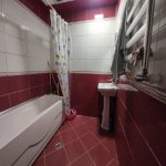 Kirayə (aylıq) 3 otaqlı Yeni Tikili, Memar Əcəmi metrosu, 4-cü mikrorayon, Nəsimi rayonu 33