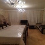 Посуточно 4 комнат Дома/Виллы Гусар 10