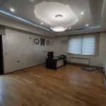 Kirayə (aylıq) 3 otaqlı Ofis, Gənclik metrosu, Nərimanov rayonu 27