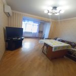 Kirayə (aylıq) 1 otaqlı Köhnə Tikili, Qara Qarayev metrosu, Nizami rayonu 1