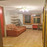 Kirayə (aylıq) 3 otaqlı Köhnə Tikili, Elmlər akademiyası metrosu, Yasamal rayonu 5