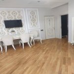 Kirayə (aylıq) 4 otaqlı Yeni Tikili, Neftçilər metrosu, Nizami rayonu 1