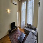 Kirayə (aylıq) 4 otaqlı Yeni Tikili, Sahil metrosu, Səbail rayonu 2