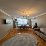 Satılır 3 otaqlı Köhnə Tikili, Elmlər akademiyası metrosu, Yasamal rayonu 1