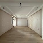 Продажа 3 комнатная Новостройка, İnşaatçılar метро, пос. Йени Ясамал, Ясамал район 5