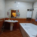 Аренда 3 комнатная Вторичка, Nizami метро, Ясамал район 8