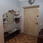 Аренда 4 комнат Вторичка, İnşaatçılar метро, Ясамал район 12