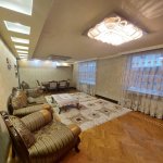 Kirayə (aylıq) 3 otaqlı Köhnə Tikili, 8 Noyabr metrosu, Nəsimi rayonu 2