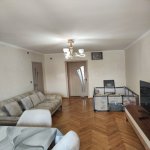 Продажа 3 комнатная Вторичка, İnşaatçılar метро, пос. Ясамал, Ясамал район 2