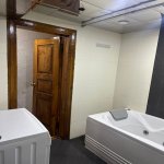 Kirayə (aylıq) 4 otaqlı Köhnə Tikili, Sahil metrosu, Səbail rayonu 12