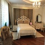 Satılır 8 otaqlı Həyət evi/villa, Badamdar qəs., Səbail rayonu 13