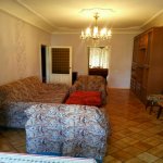 Kirayə (aylıq) 3 otaqlı Köhnə Tikili, 28 May metrosu, Port Baku, Nəsimi rayonu 1
