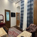 Kirayə (aylıq) 3 otaqlı Köhnə Tikili, Sahil metrosu, Səbail rayonu 1