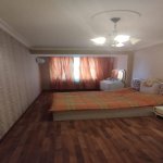 Kirayə (aylıq) 3 otaqlı Yeni Tikili, Azadlıq metrosu, Binəqədi rayonu 2