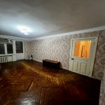 Продажа 1 комнатная Вторичка, İnşaatçılar метро, пос. Ясамал, Ясамал район 1