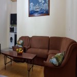 Kirayə (aylıq) 2 otaqlı Həyət evi/villa, 8 Noyabr metrosu, Kimyaçılar şəhərciyi, Nəsimi rayonu 2