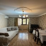 Kirayə (aylıq) 3 otaqlı Köhnə Tikili, Gənclik metrosu, Ayna Sultanova heykəli, Nərimanov rayonu 1