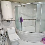 Kirayə (aylıq) 4 otaqlı Köhnə Tikili, Elmlər akademiyası metrosu, Yasamal rayonu 16