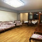 Kirayə (aylıq) 3 otaqlı Köhnə Tikili, Elmlər akademiyası metrosu, Yasamal rayonu 4