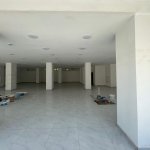 Satılır Obyekt, Azadlıq metrosu, 8-ci mikrorayon, Binəqədi rayonu 4