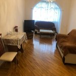 Kirayə (aylıq) 3 otaqlı Köhnə Tikili, Neftçilər metrosu, Nizami rayonu 1