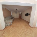 Kirayə (aylıq) 4 otaqlı Köhnə Tikili, Azadlıq metrosu, 8-ci mikrorayon, Binəqədi rayonu 5