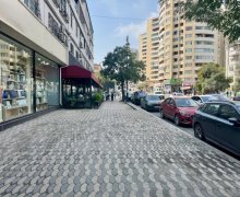 Satılır Obyekt Elmlər akademiyası m., Yasamal qəs., Bakı Dövlət Universiteti, Yasamal r.